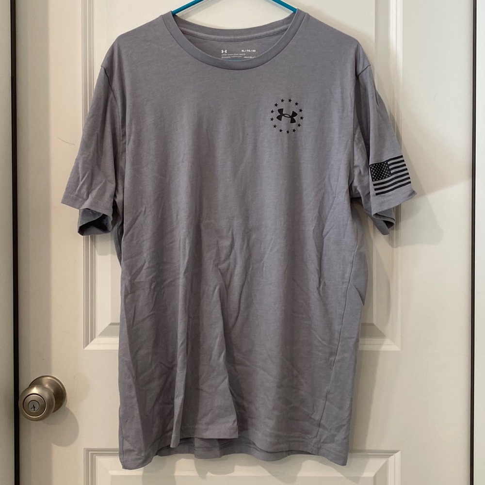 Under armor t shirt
